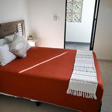 Valladolid 48 Hotel & Hostal エクステリア 写真