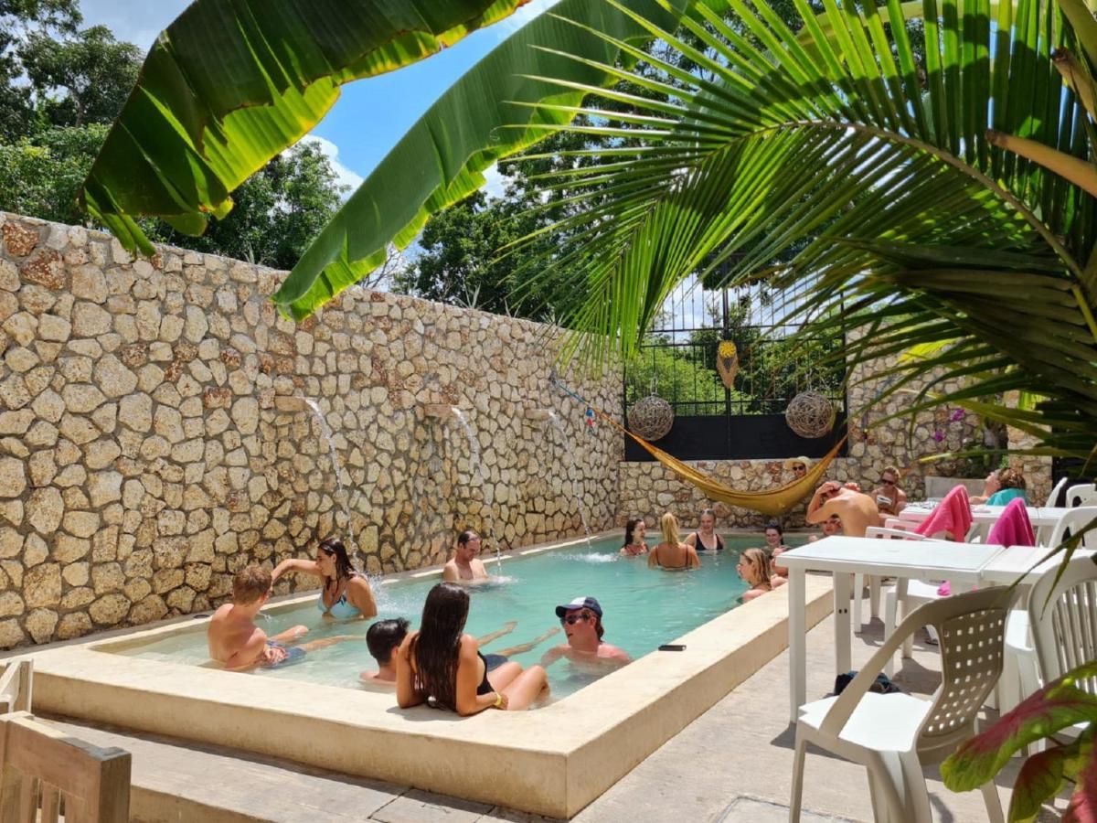 Valladolid 48 Hotel & Hostal エクステリア 写真