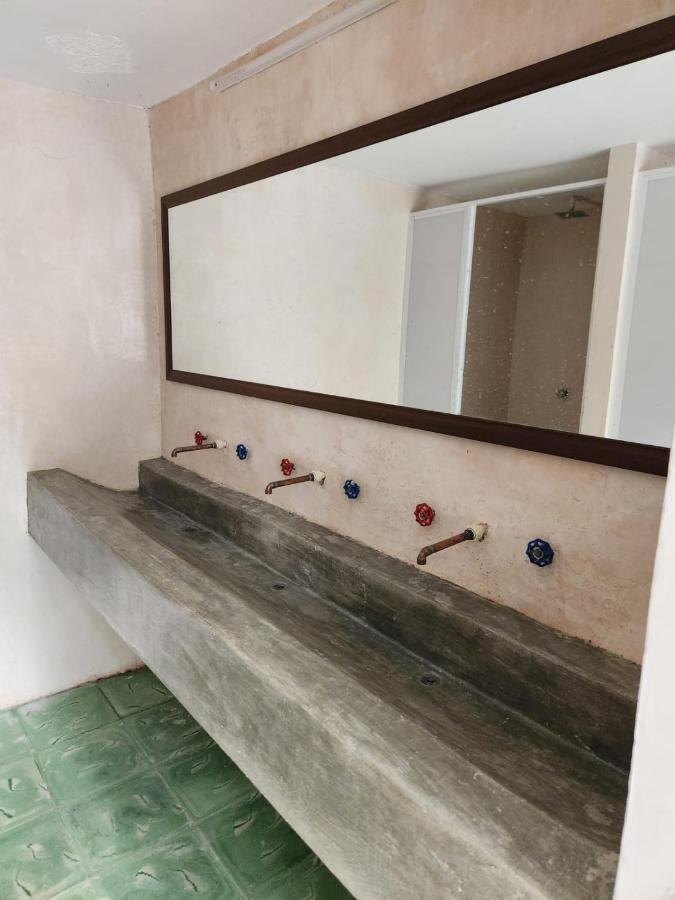 Valladolid 48 Hotel & Hostal エクステリア 写真