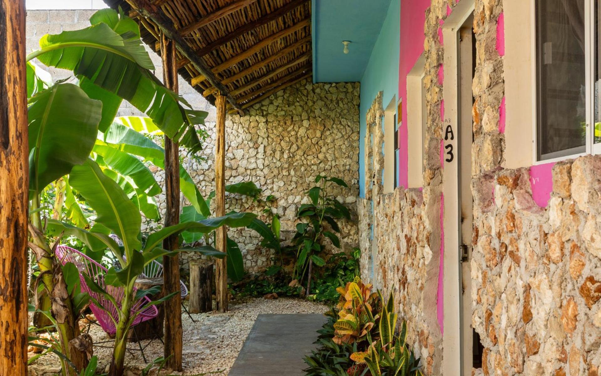 Valladolid 48 Hotel & Hostal エクステリア 写真
