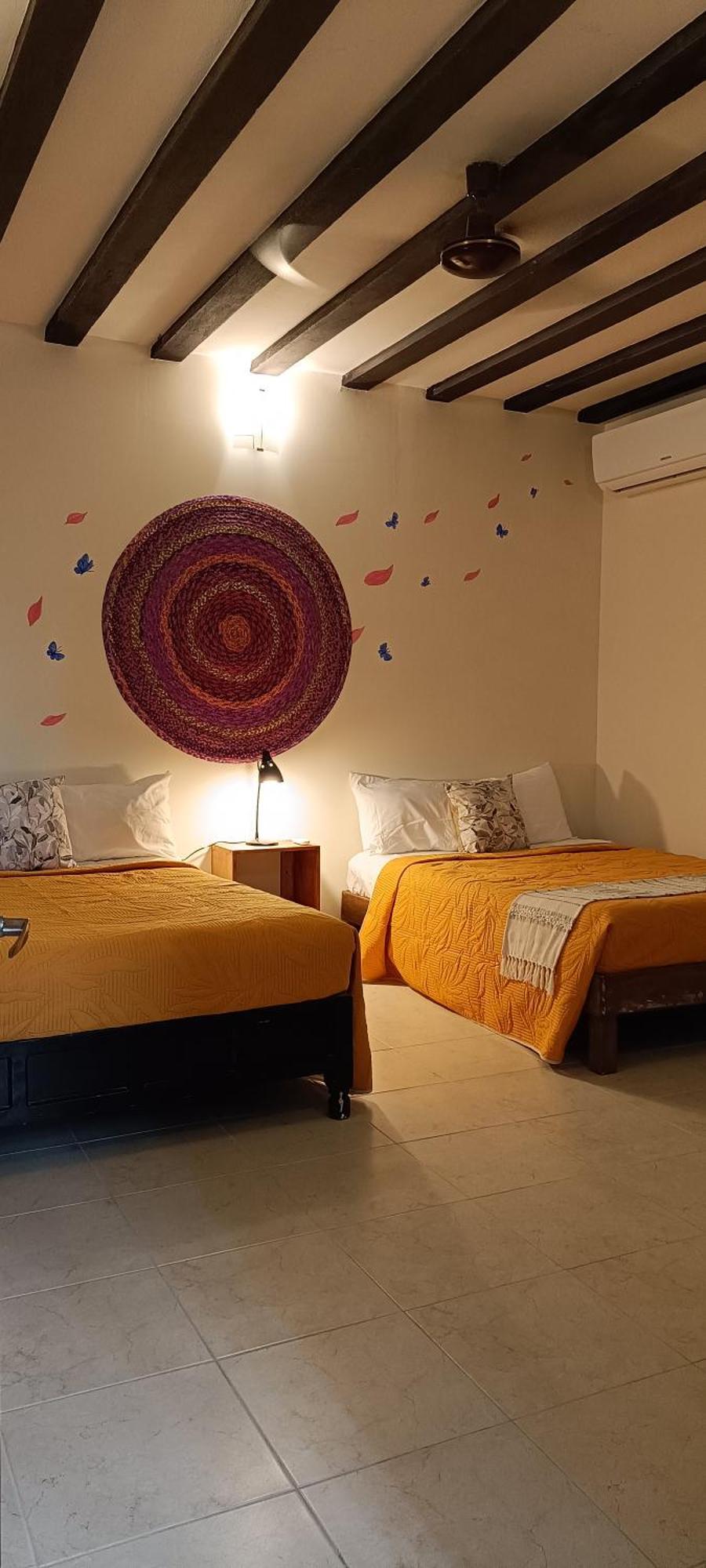 Valladolid 48 Hotel & Hostal エクステリア 写真