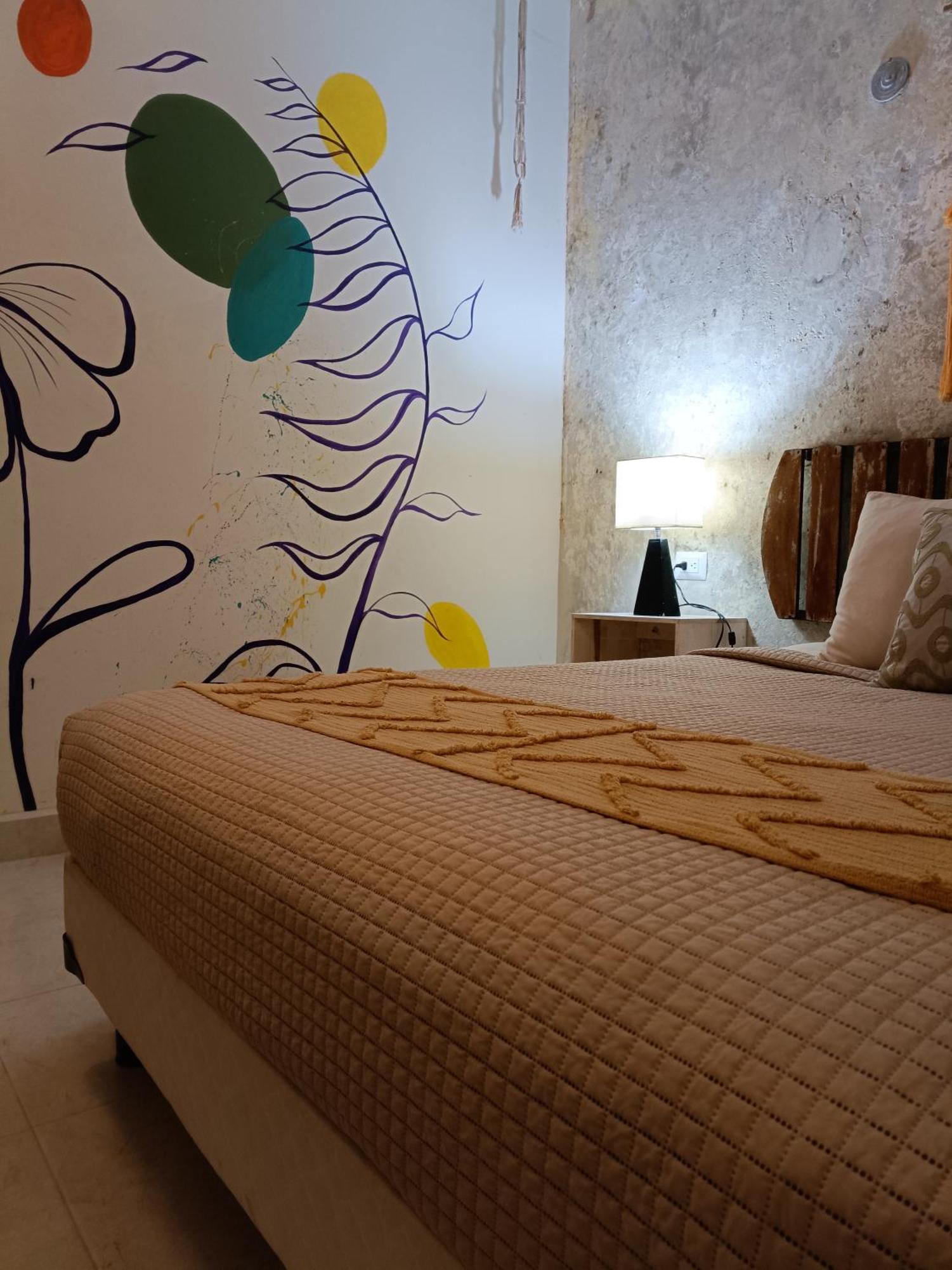 Valladolid 48 Hotel & Hostal エクステリア 写真