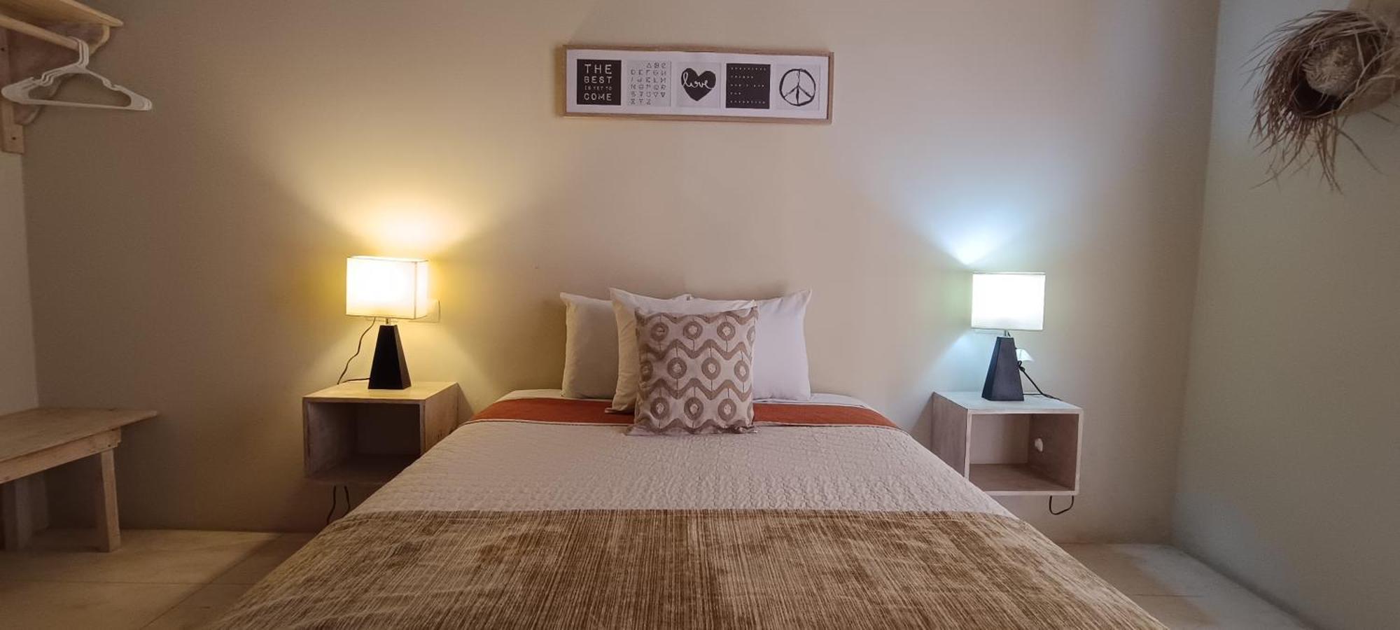 Valladolid 48 Hotel & Hostal エクステリア 写真
